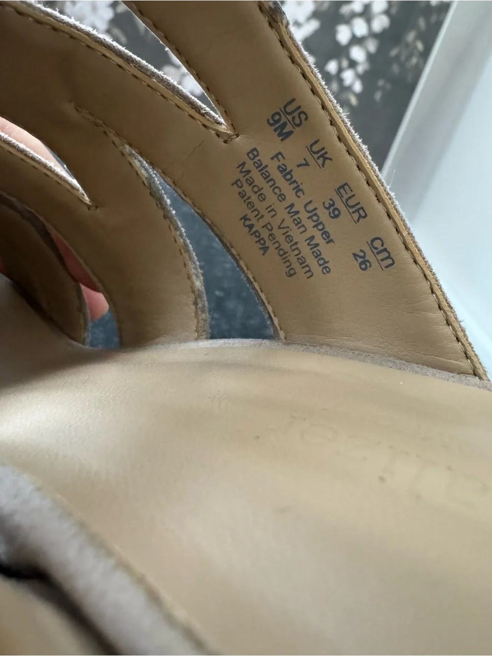 Women’s Suede Naturalizer Heels - Picture 5 of 5